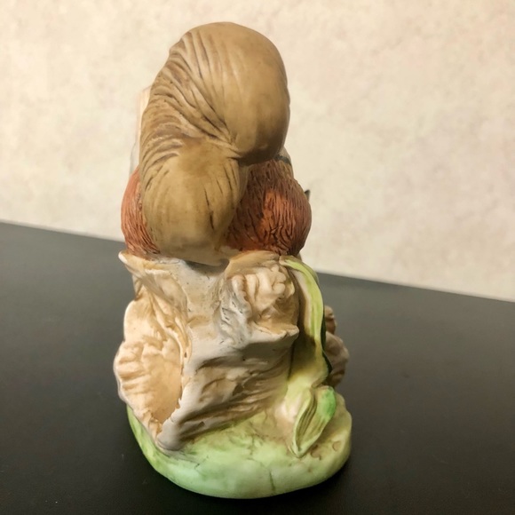 Home Interior RETIRED Squirrel. Great condition, no chips, PERFECT condition. - Picture 4 of 6